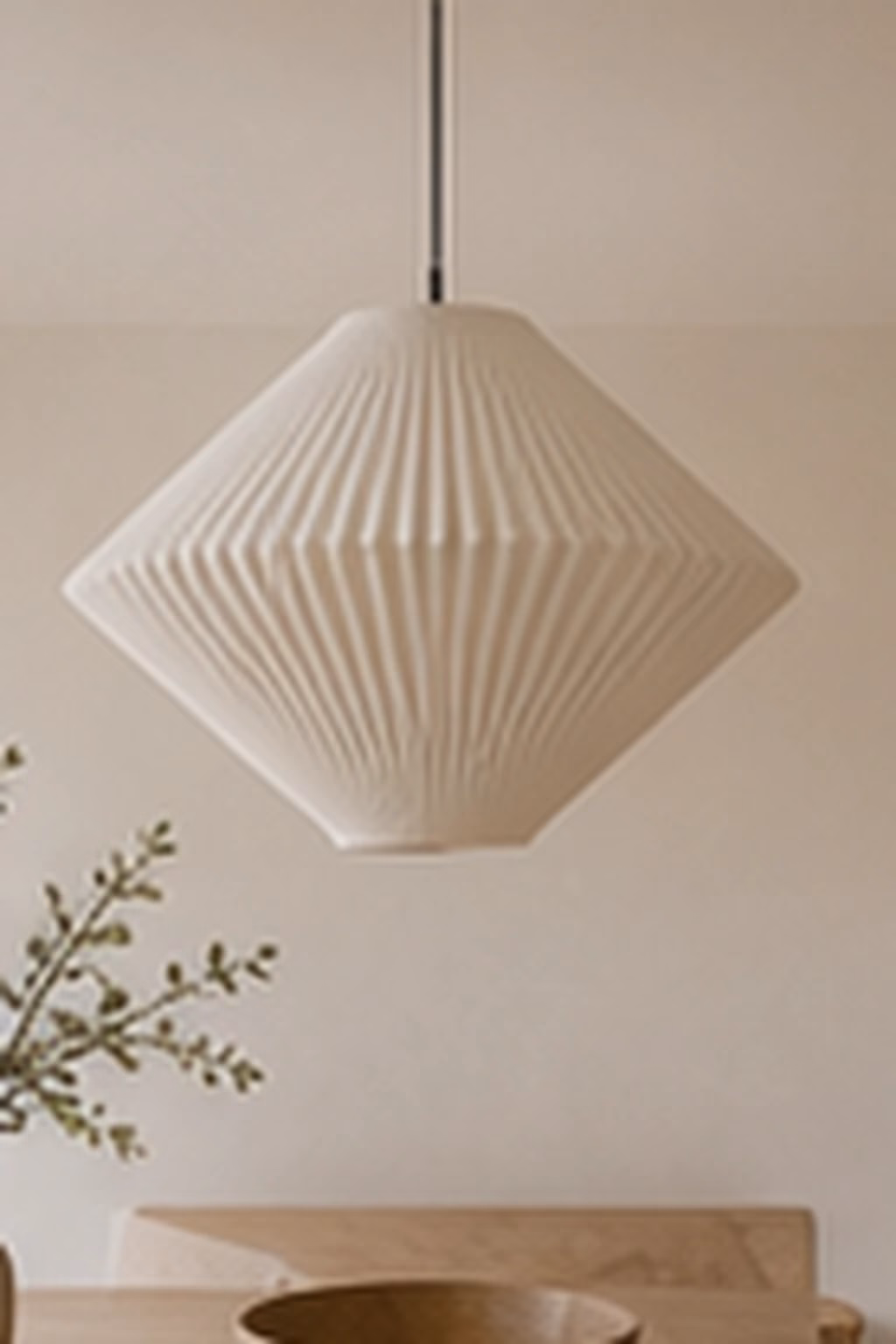 display distinctive artistic creations